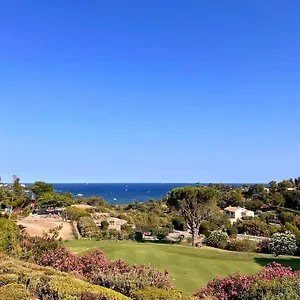 Cap Esterel Agay Raphael Vue 4 Personnes Chez Evelyne , Saint-Raphaël France