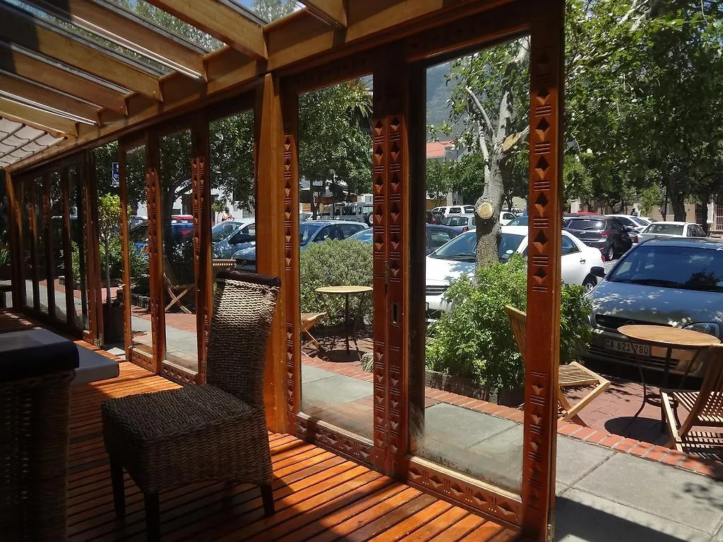 Ikhaya Lodge Κέιπ Τάουν